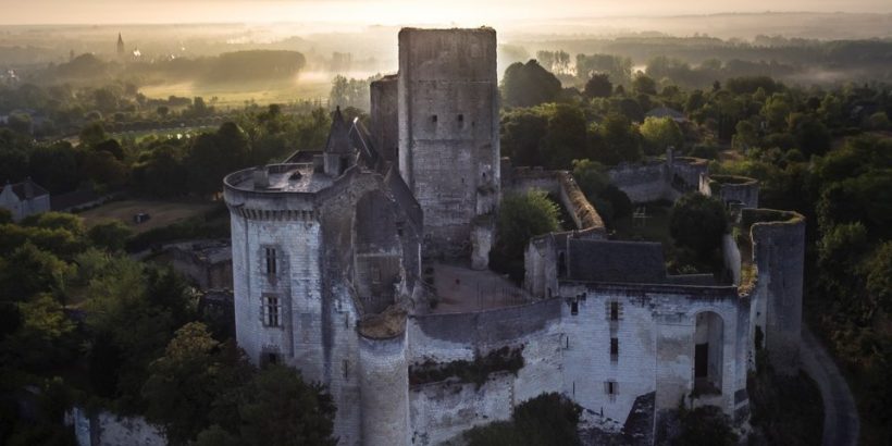 Cité royale de Loches dans le Val de Loire